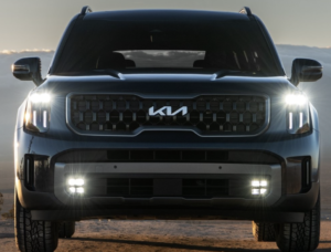 KIA CLAVIS SUV,